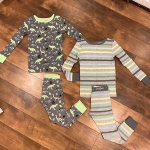 BOYS 5T PAJAMAS 4-Pairs LONG SLEEVE/PANT SETS
